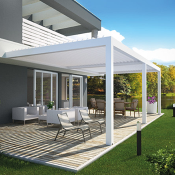 Pergola bioclimatica: L’emozione di vivere all’aperto.