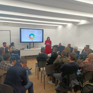 f417d89c-a2f3-485d-9c12-aa620af56973